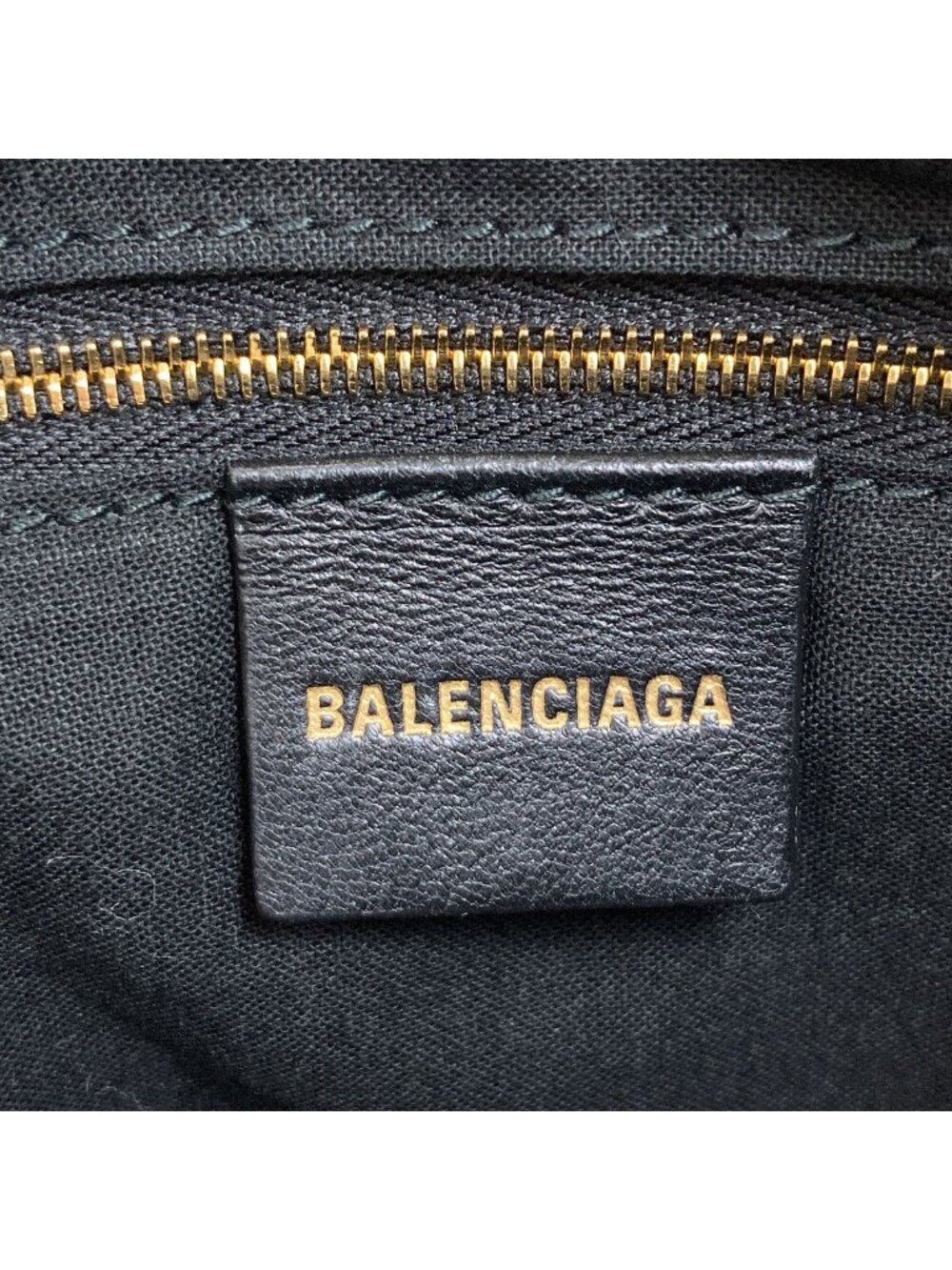Balenciaga BB Monogram Shoulder Bag - Picture 6 of 15